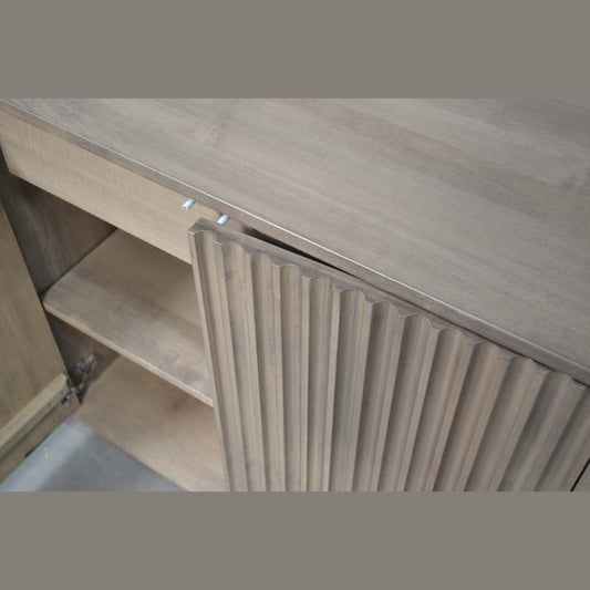 Hampton sideboard 18" x 60" x 36" 4 door 2 interior drawer