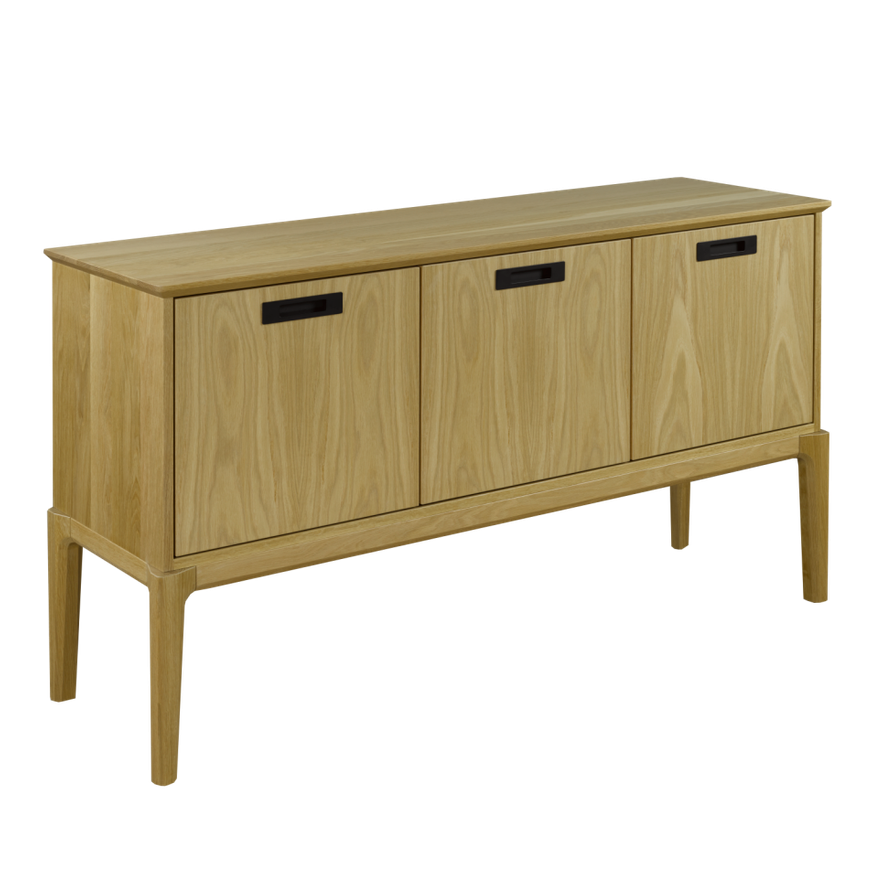 Vaasa sideboard 18" x 60" x 35" 3 door